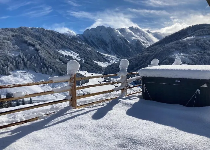 Grubi's Chalet Alm جيرلوس