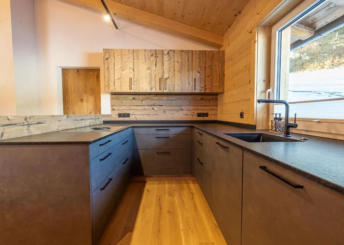 Grubi's Chalet Alm * جيرلوس