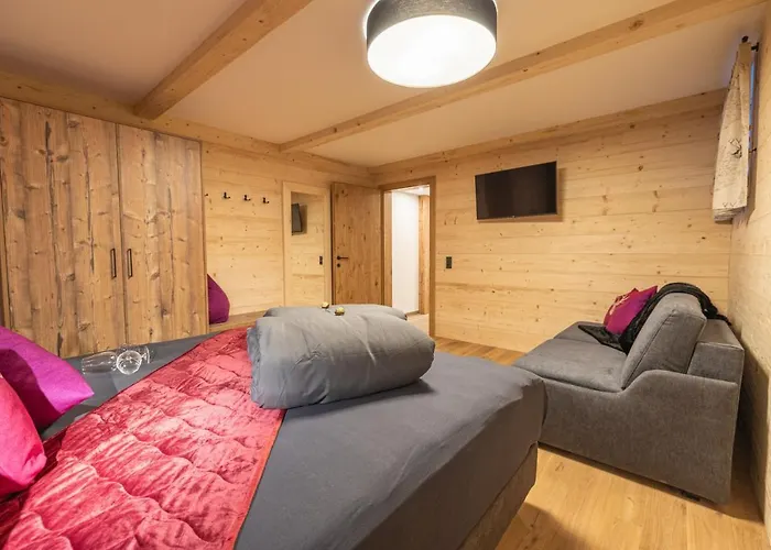 Grubi's Chalet Alm * جيرلوس